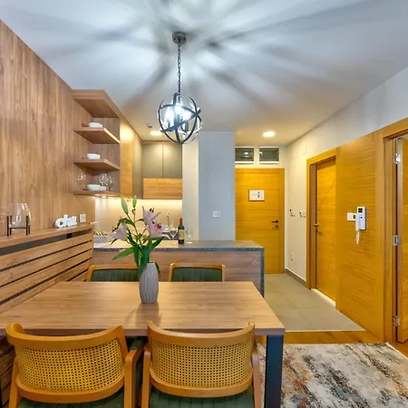 5 Stars - Luxury Premium Wellness Apartament