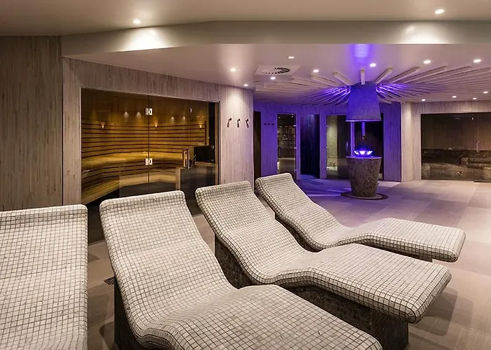 5 Stars - Luxury Premium Wellness